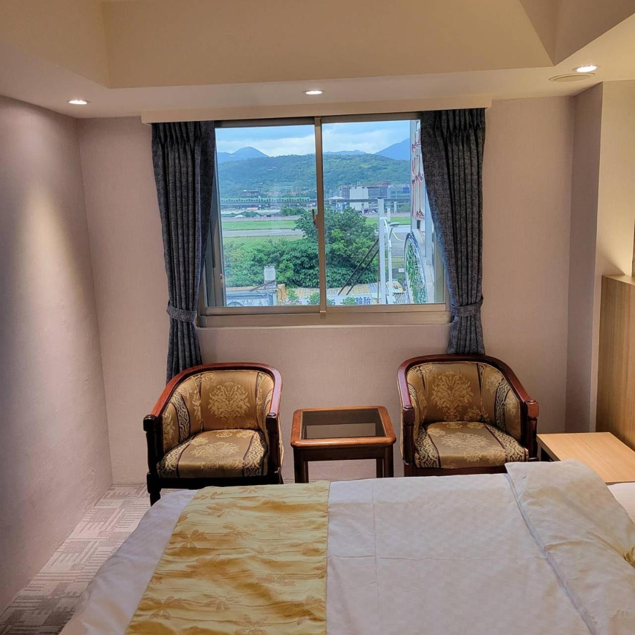 Attic Hotel Taipei Dış mekan fotoğraf