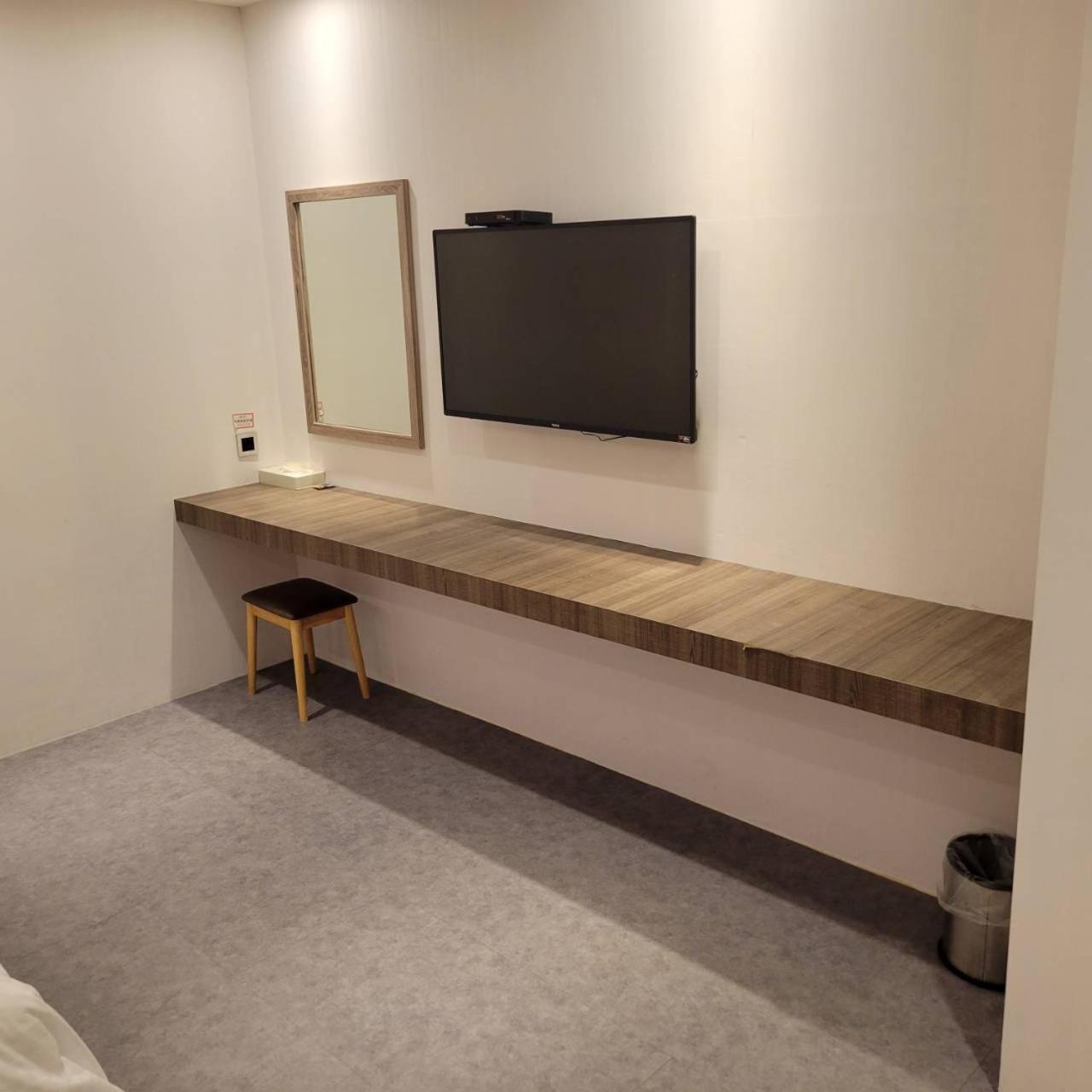 Attic Hotel Taipei Dış mekan fotoğraf